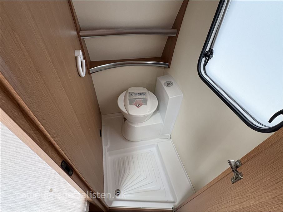 Knaus Sport 450 FU